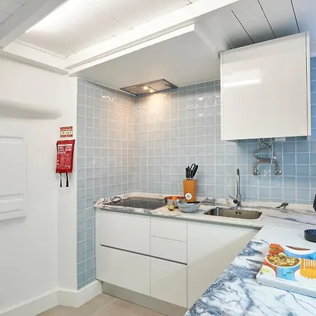 Duque In Chiado Ii Apartmán *